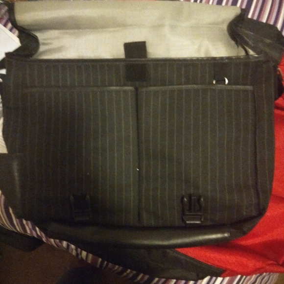 Messenger briefcase - Picture 4 of 6